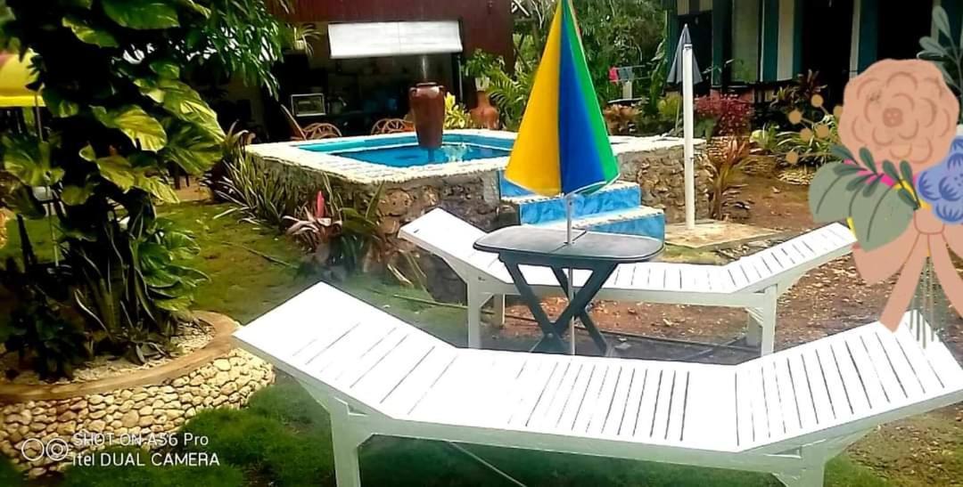 Edmund'S Garden Inn سيكويجور المظهر الخارجي الصورة