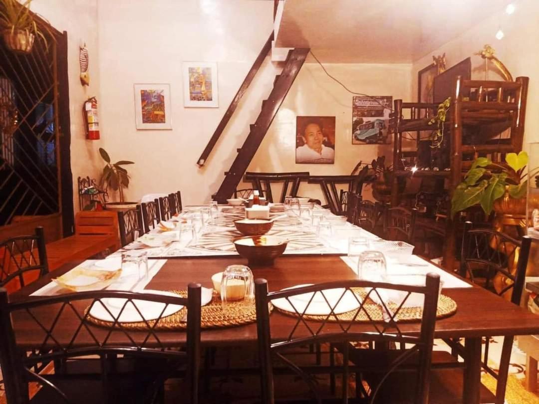 Edmund'S Garden Inn سيكويجور المظهر الخارجي الصورة
