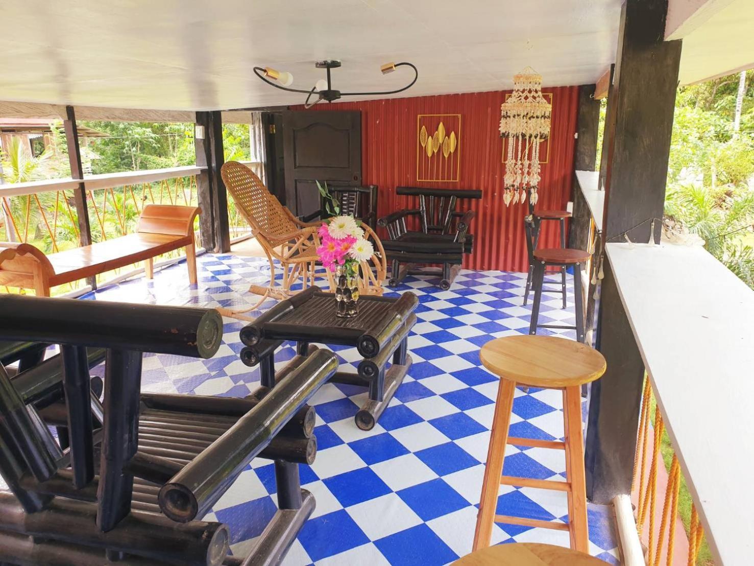 Edmund'S Garden Inn سيكويجور المظهر الخارجي الصورة