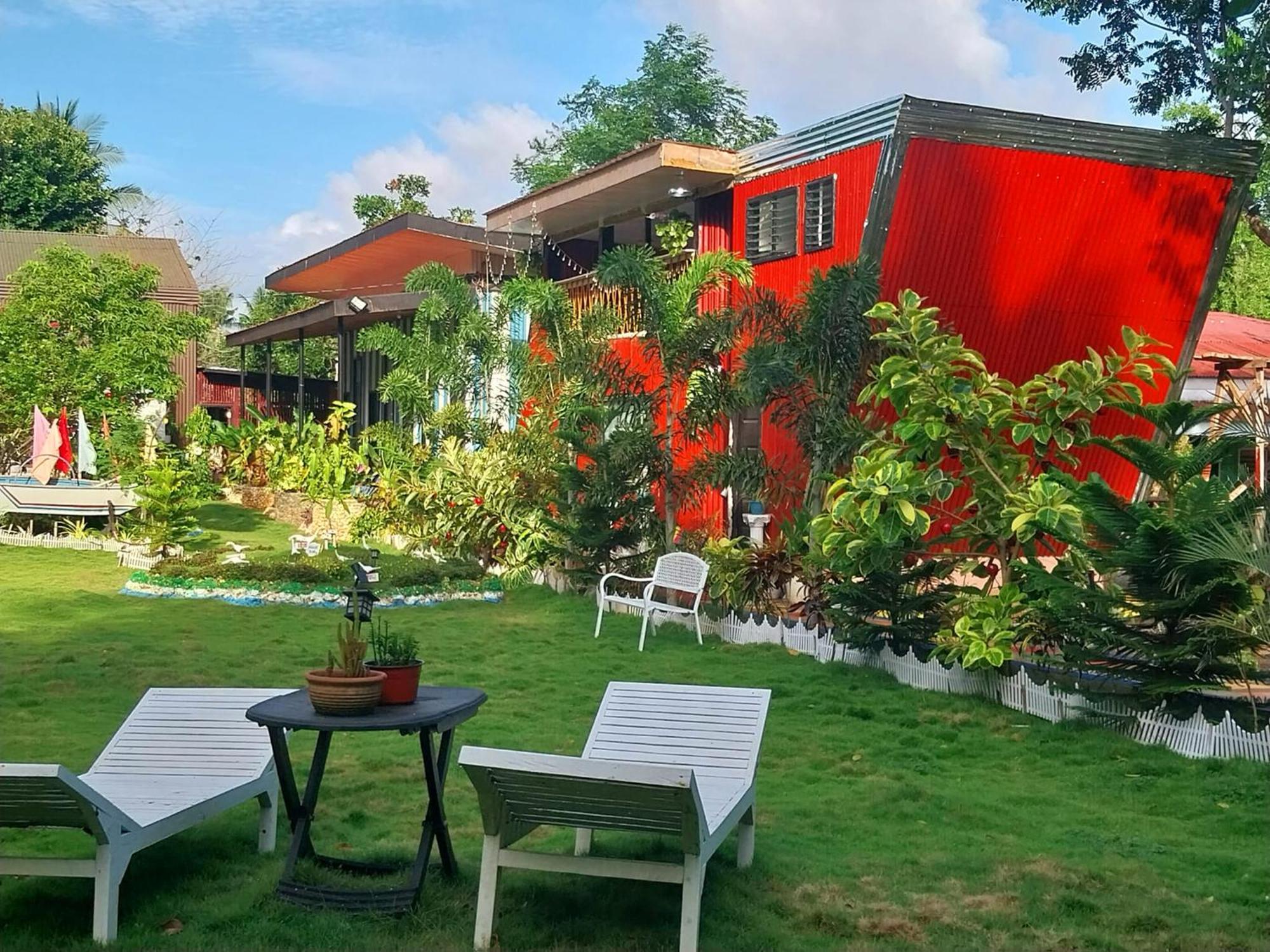 Edmund'S Garden Inn سيكويجور المظهر الخارجي الصورة